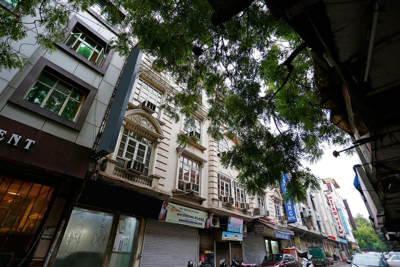 Oyo 5401 Hotel Mid Town นิวเดลี ภายนอก รูปภาพ